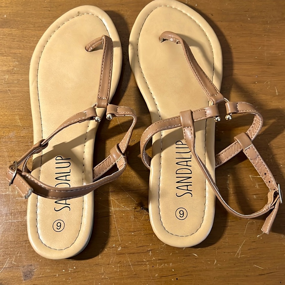 Summer Sandals, Size 6